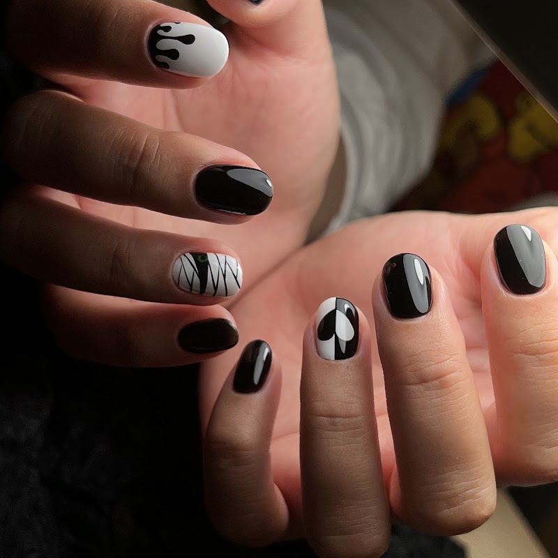 Winter Nails nail design by Artemis Nail Lounge(former Naked Nail & Lash) in Los Angeles