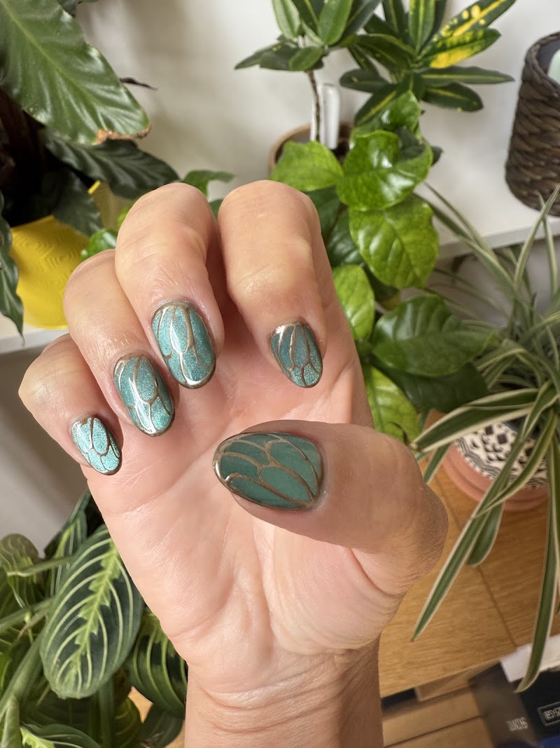 Boho Nails nail design by H’onu Nail Bar - Farringdon in London