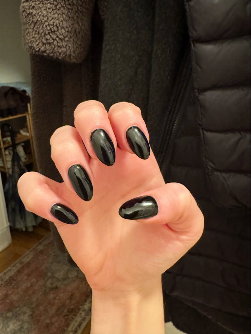 Nail Salon at Issa Nails Salon in New York