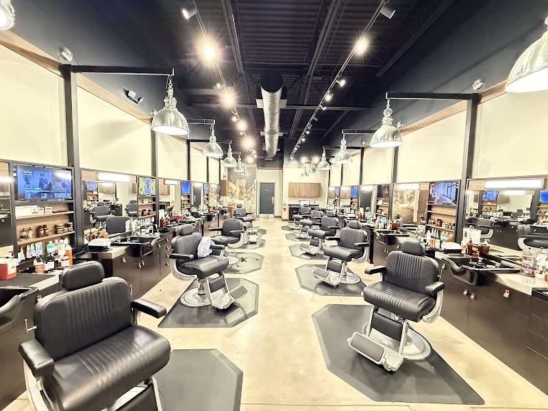 Nail Salon at Hammer & Nails - Aventura in Miami