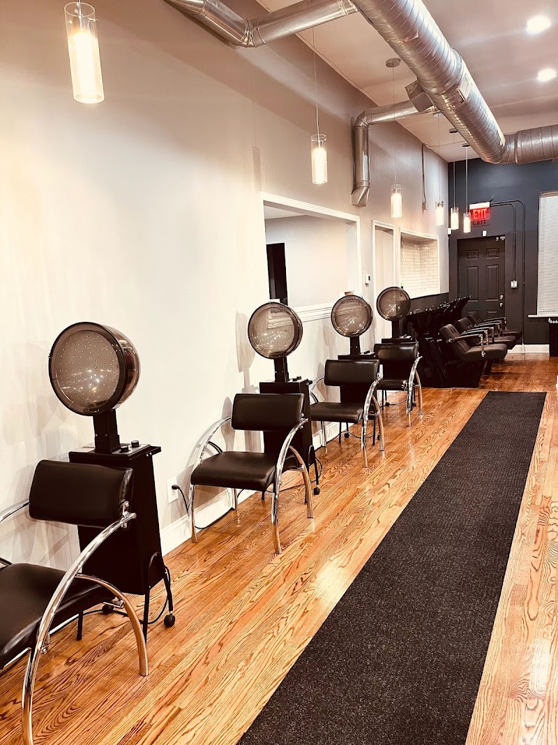 Nail Salon at Opulent Salon Chicago in Chicago