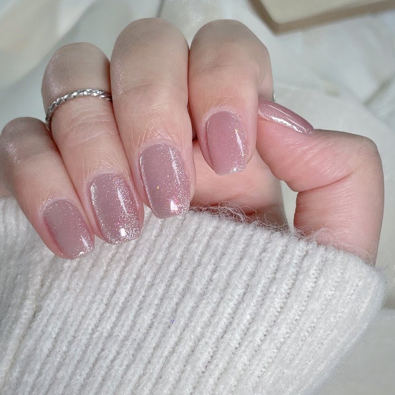 Summer Nails nail design by Star Nail Eyelash美甲美睫 in New York