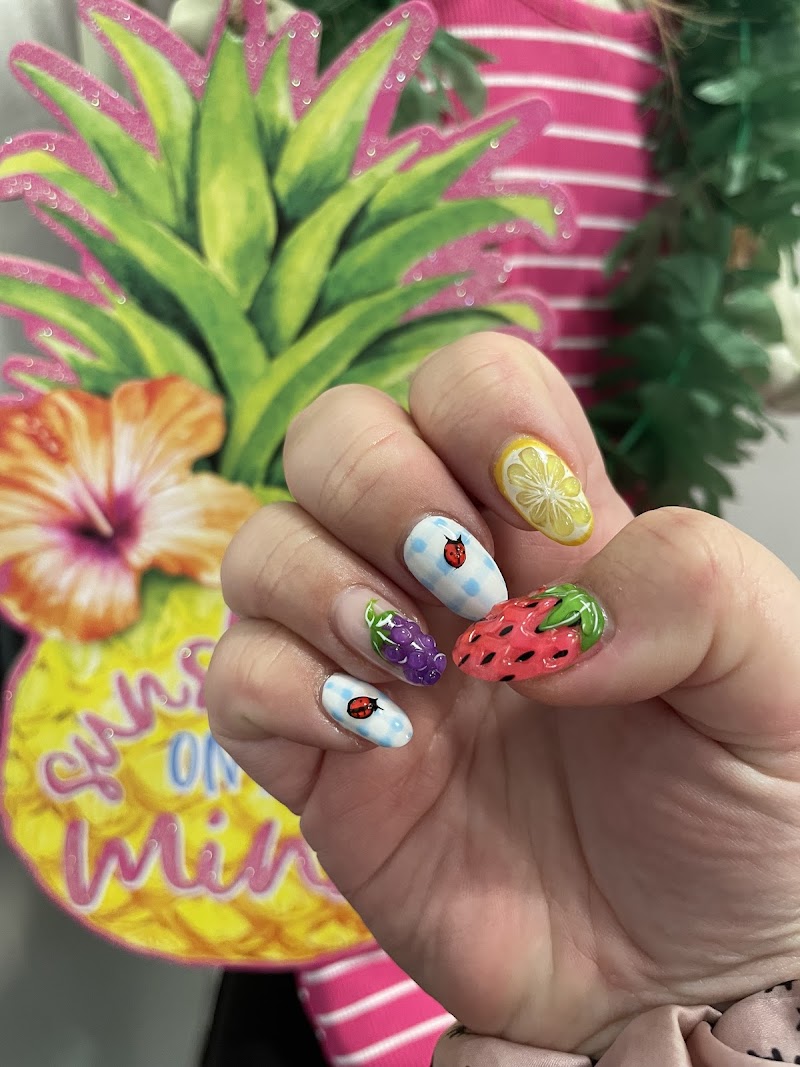 How to Find a Good Nail Tech Near You