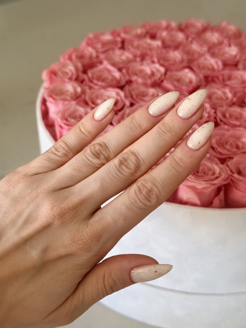 Pink Nails nail design by Luxy Nails Bar