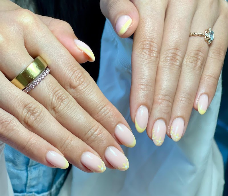 BIAB nail design by Dream Nails Hackney Wick in London