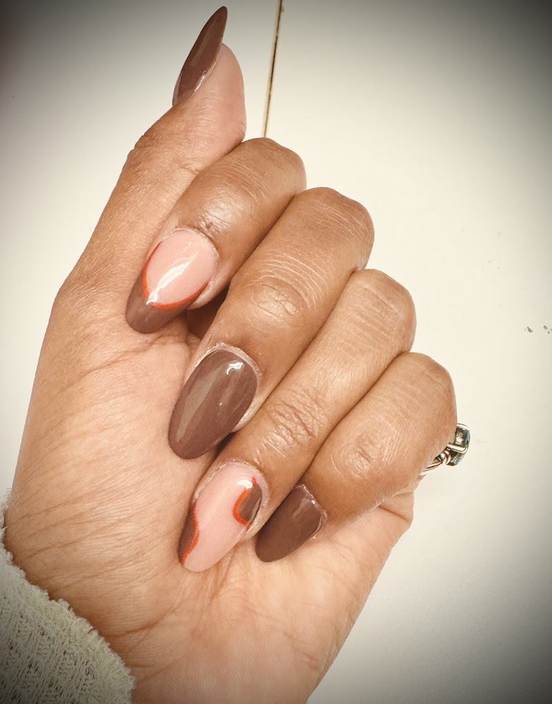 Ombré at Happy Nails in Chicago