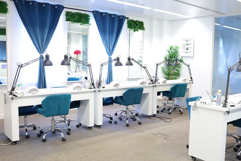 Nail Salon at Ile Nails Academy in London