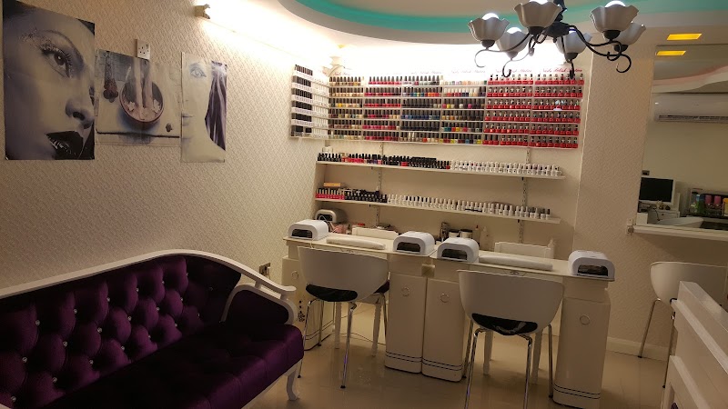 Nail Salon at 3d Nails Hair Lash and Brows Studio in London