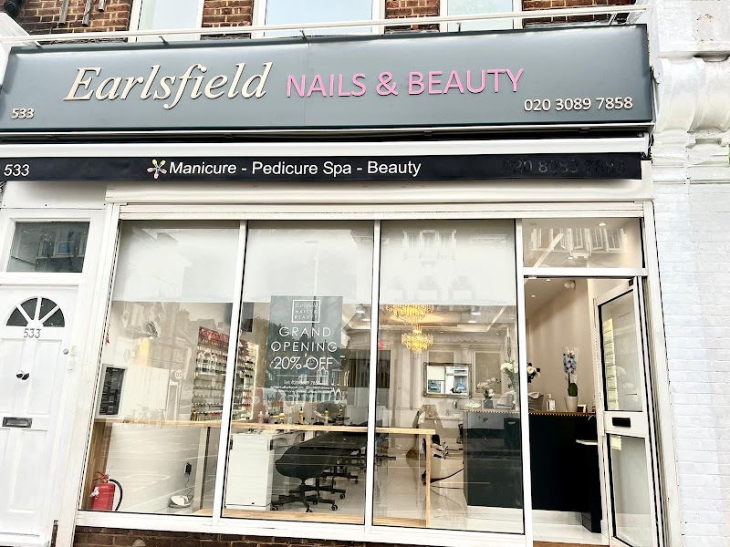 Nail Salon at Earlsfield Nails & Beauty in London