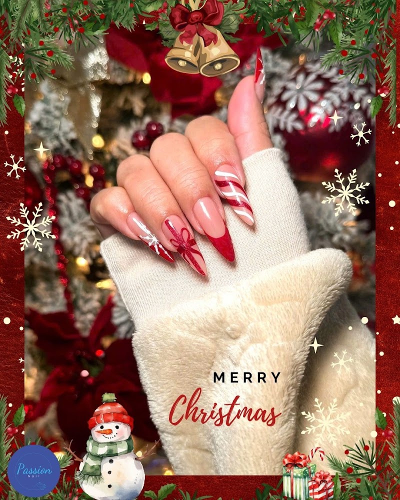 Coastal Nails nail design by Passion Nails in Los Angeles