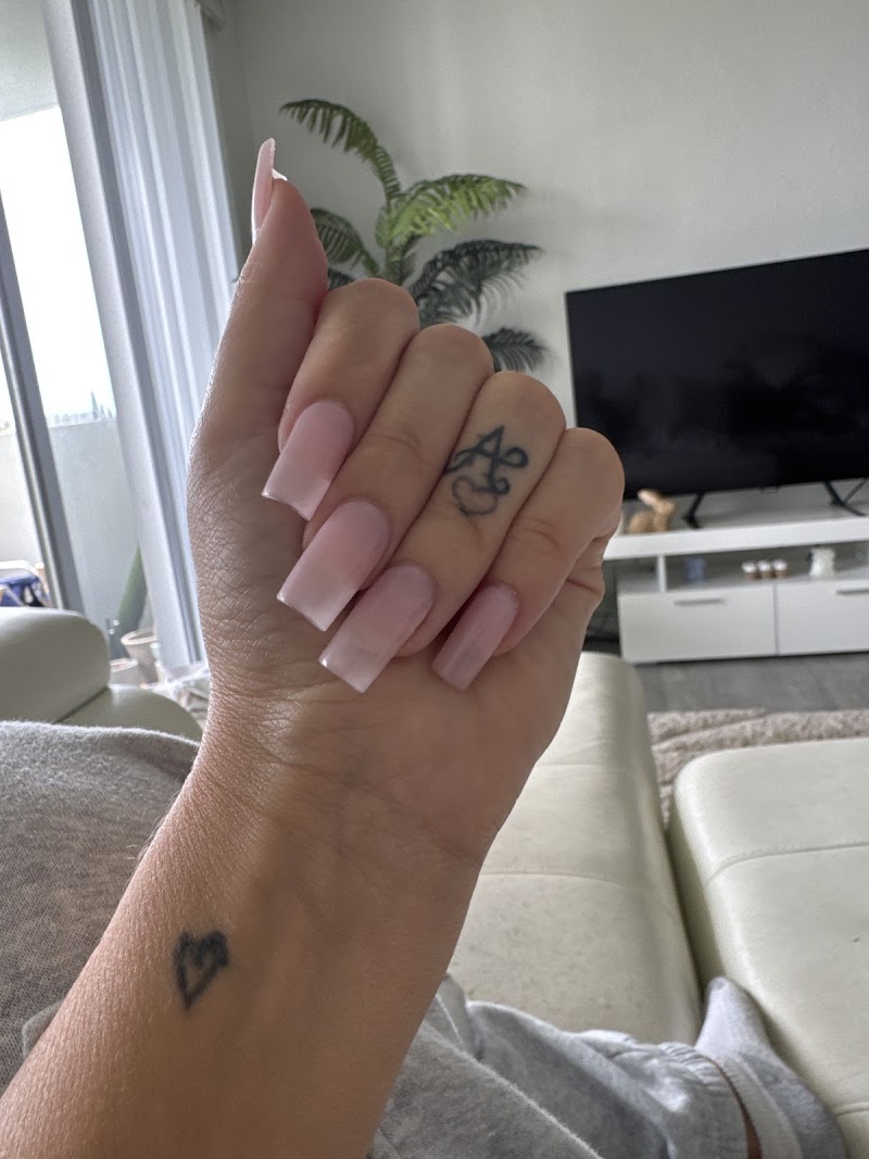 Nail Salons in Miami