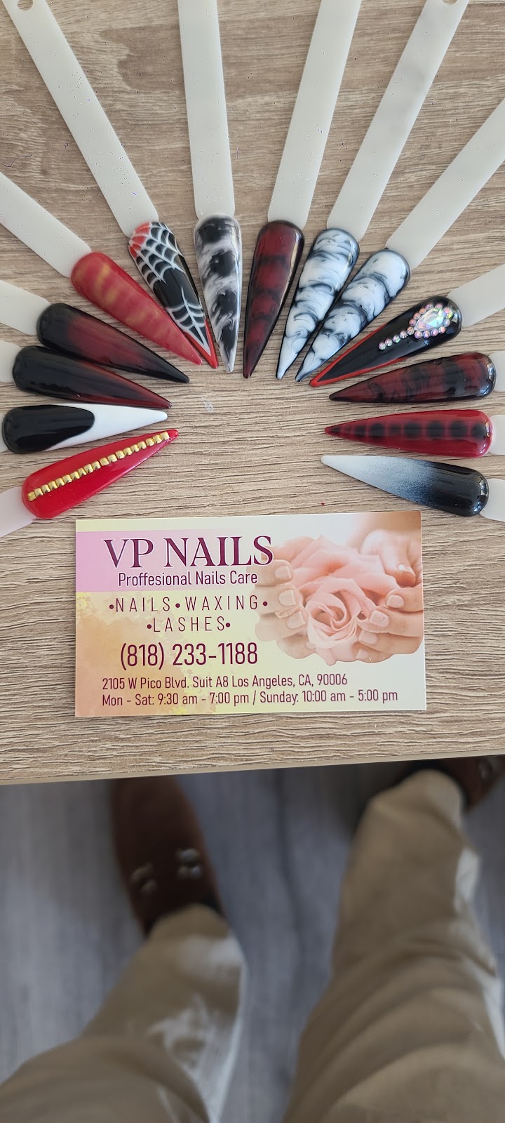 Fall Nails nail design by VP NAILS in Los Angeles