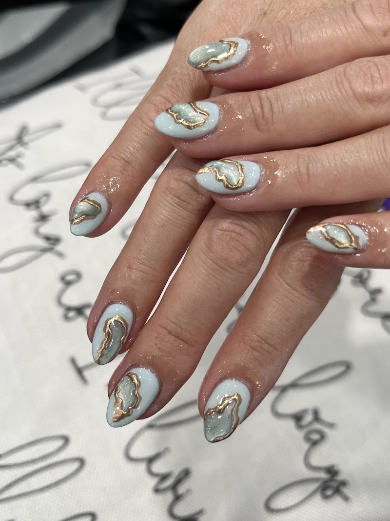 Floral Nails nail design by Little Art Nails