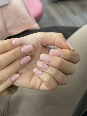 Neon Nails nail design by Beverly Hills Lashes and Nails in Los Angeles