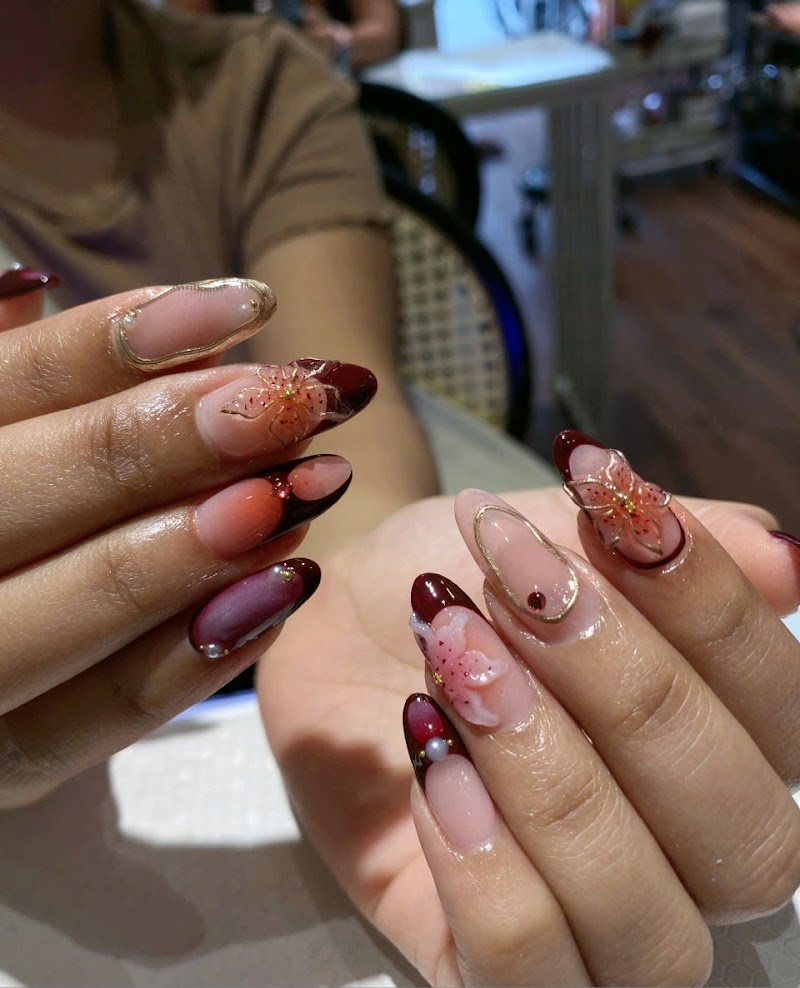 Fall Nails nail design by Eighty-8 Nail Studio Cale Street in London