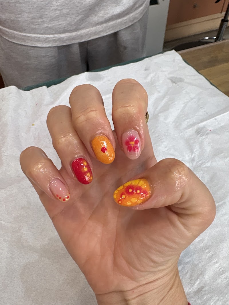 Fall Nails nail design by Eighty-8 Nail Studio Cale Street in London