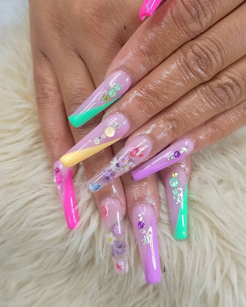 Y2K Nails nail design by ALENE .Ng.Nail Tech in New York