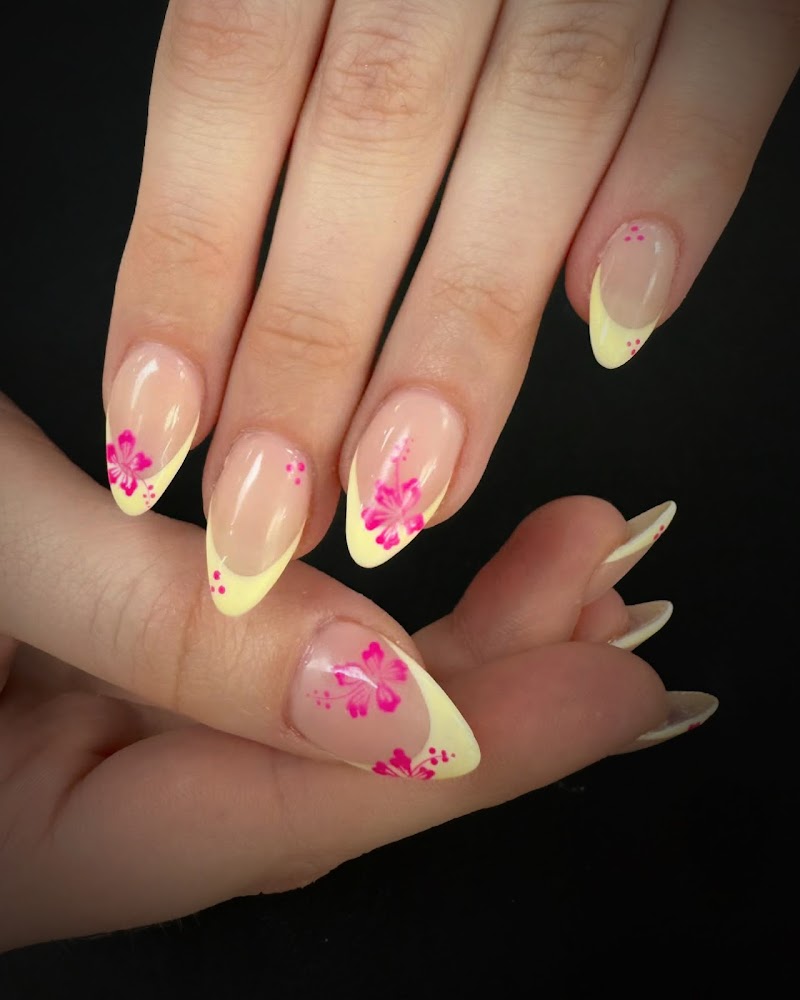 Spring Nails nail design by Pure Nails Spa Salon Pasadena Ca in Los Angeles