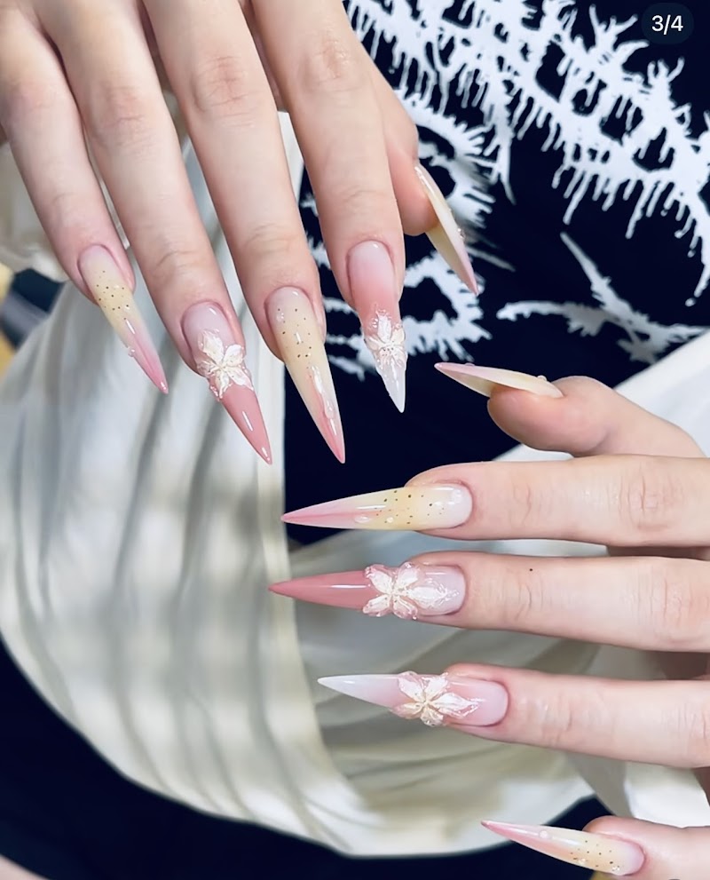 Gel-X nail design by mini muse nail & spa in New York