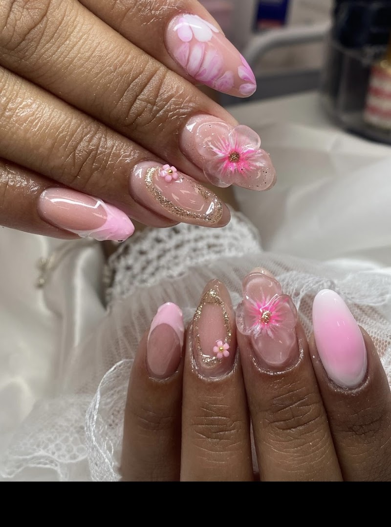 Spring Nails nail design by GLOW BEAUTY SPA & SALON in New York