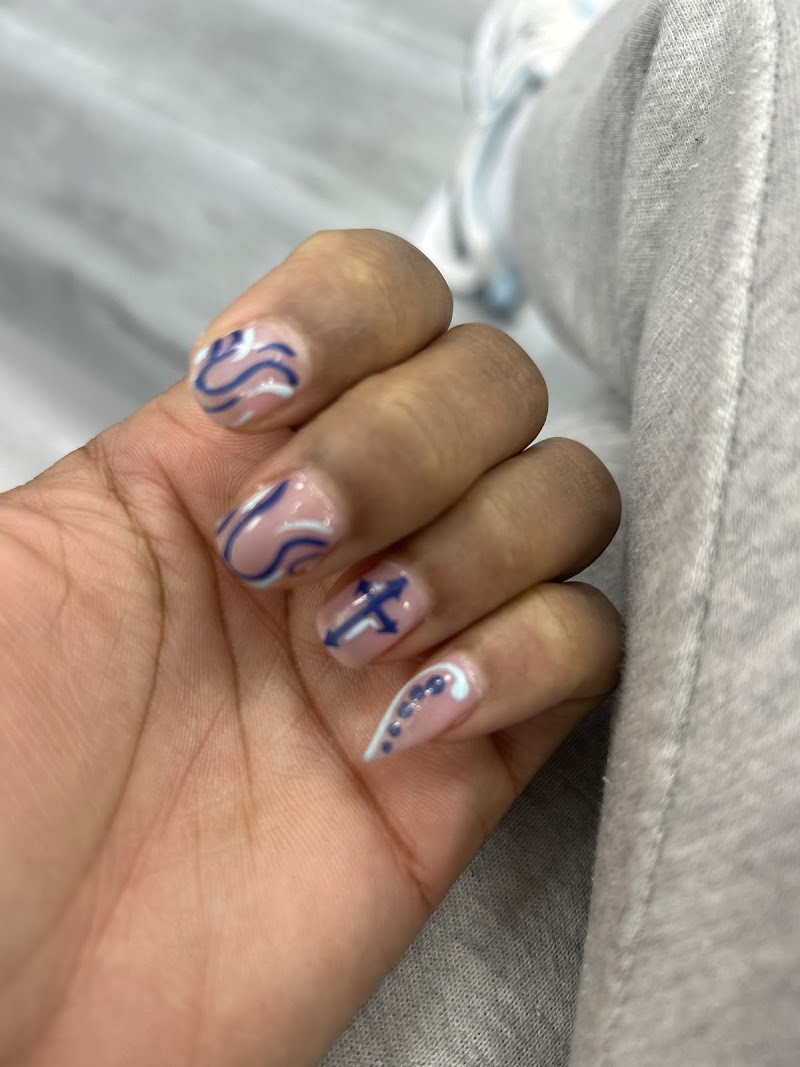 Spring Nails nail design by GLOW BEAUTY SPA & SALON in New York