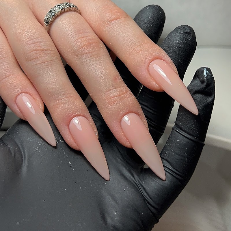 Glitter Nails nail design by TNL Beauty