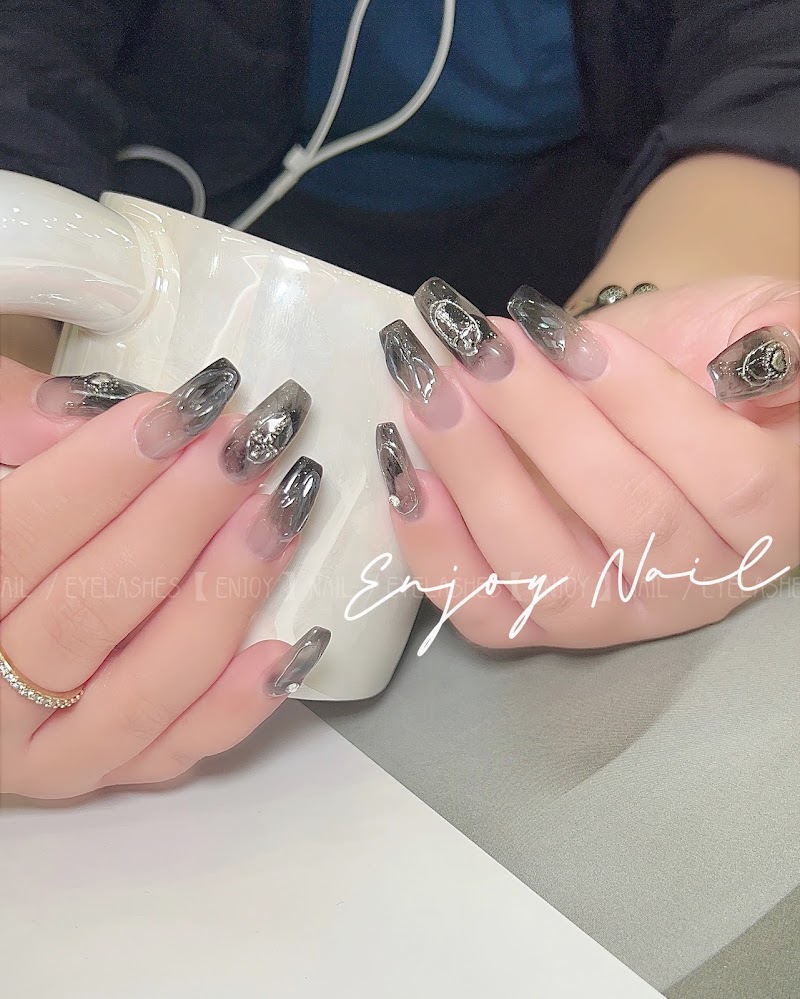 Chrome Nails nail design by Enjoy Nail & Spa III - nail salon, acrylic nails, manicure, pedicure near Flushing in New York