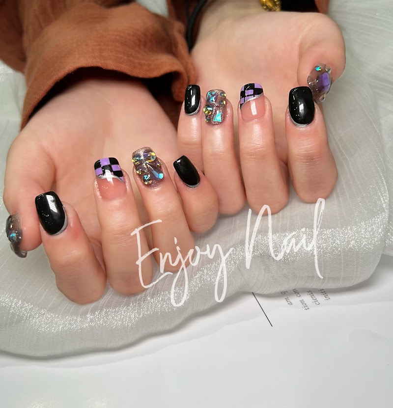 Chrome Nails nail design by Enjoy Nail & Spa III - nail salon, acrylic nails, manicure, pedicure near Flushing in New York