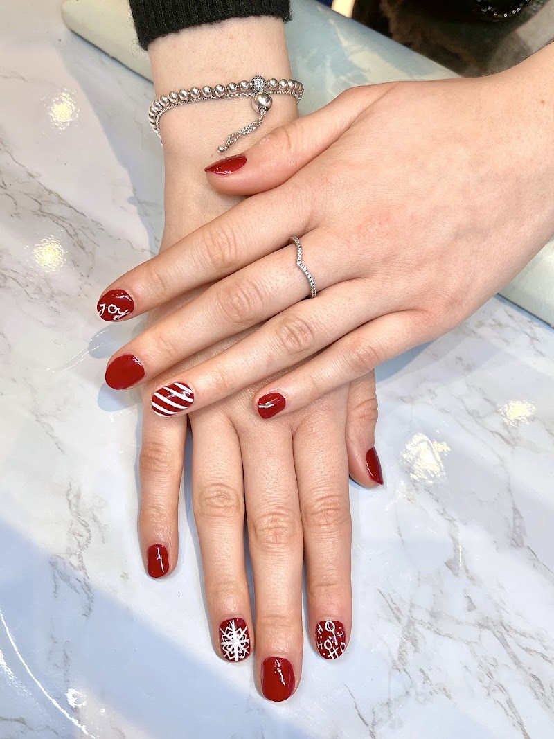 Spring Nails nail design by Nails Beauty Spa Fulham in London