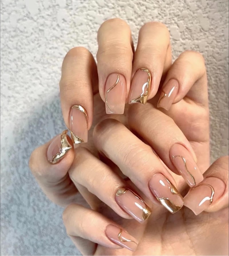 3D Nail Art at Nail Lounge in London