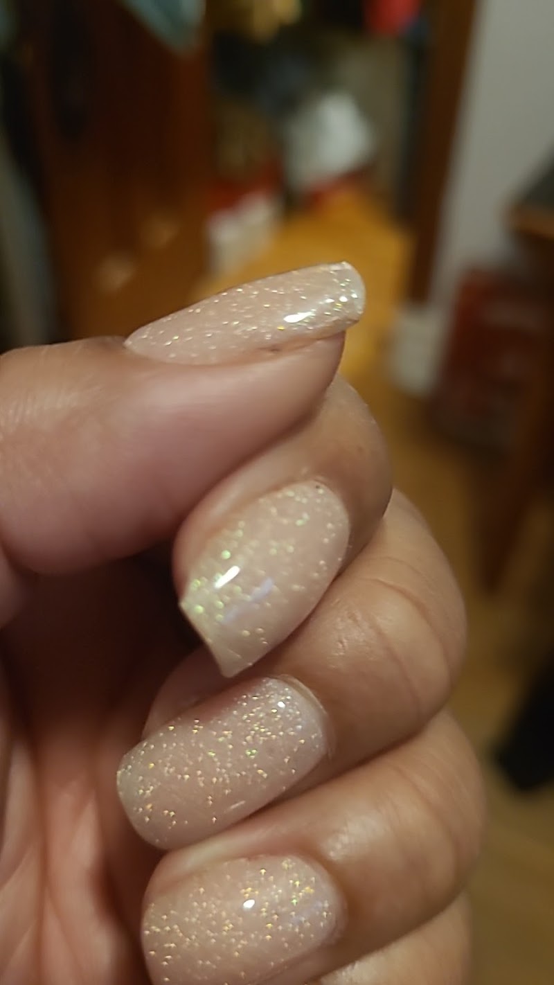 Tip Top Nail