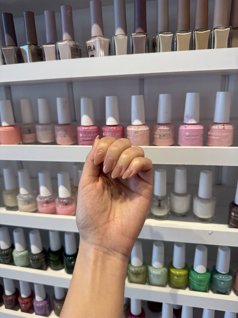 Nail Salon at Casa Beauty (paint) in Miami