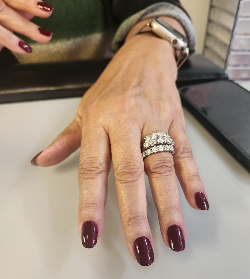 Oval Nails nail design by Essentially You Spa