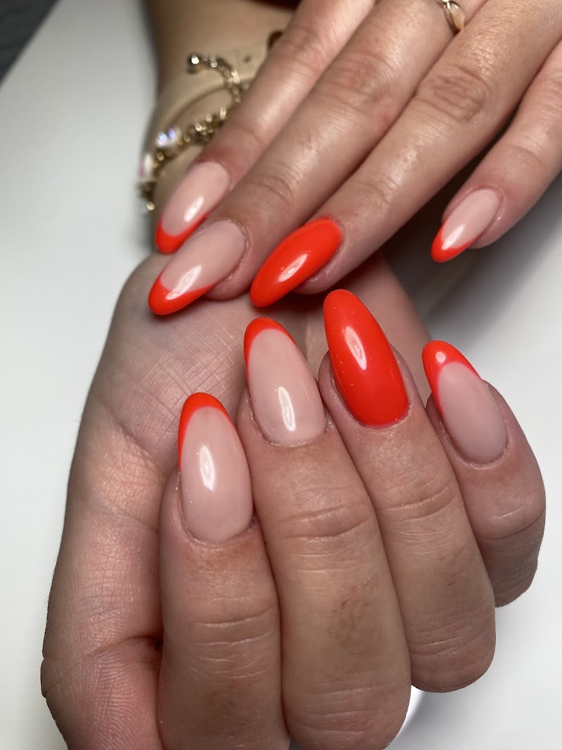 Geometric Nails nail design by BellissiMe Nails