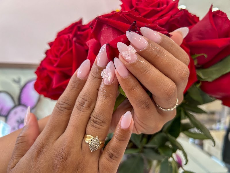 Pinky Gel Nail Salon - Nail Salon in New York