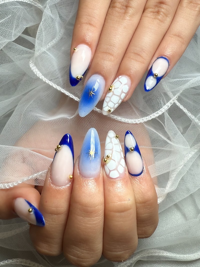 Coastal Nails nail design by M Nails Studio in Los Angeles