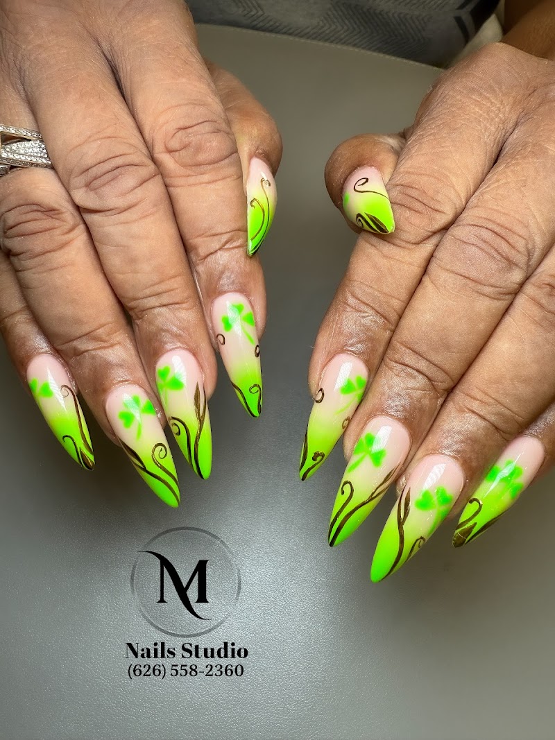 Coastal Nails nail design by M Nails Studio in Los Angeles