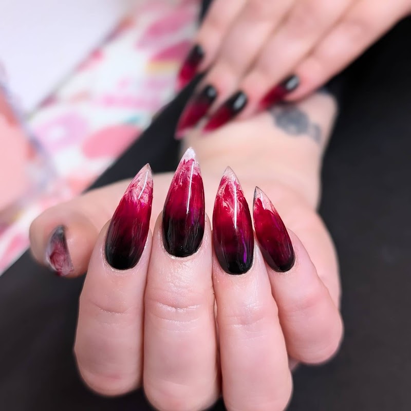Fall Nails nail design by Had Nails Camden in London