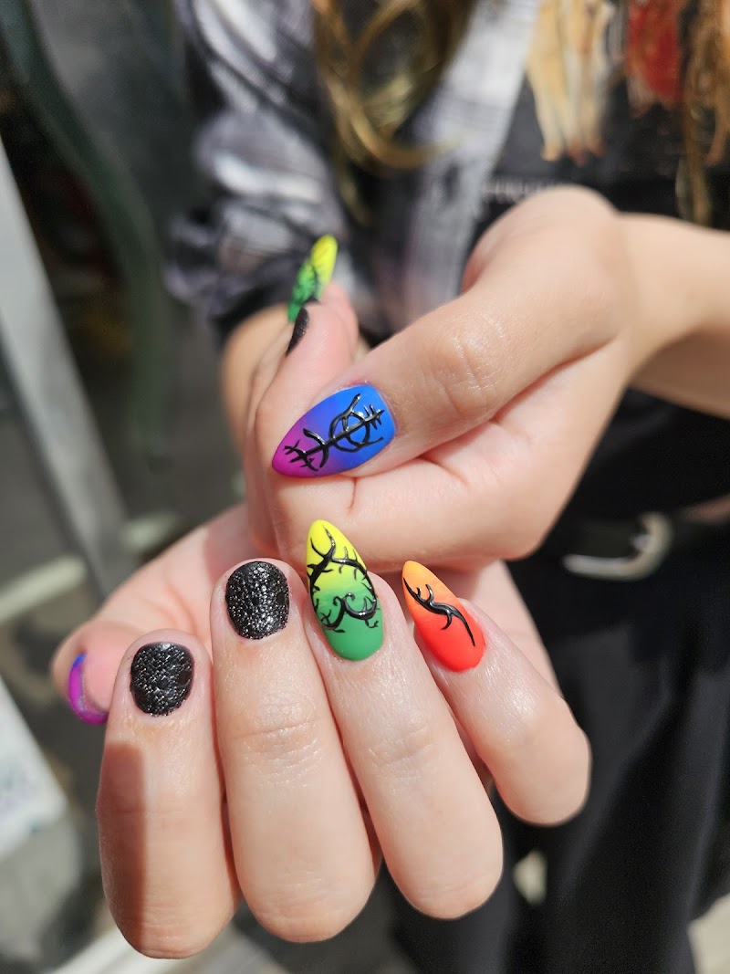 Fall Nails nail design by Had Nails Camden in London
