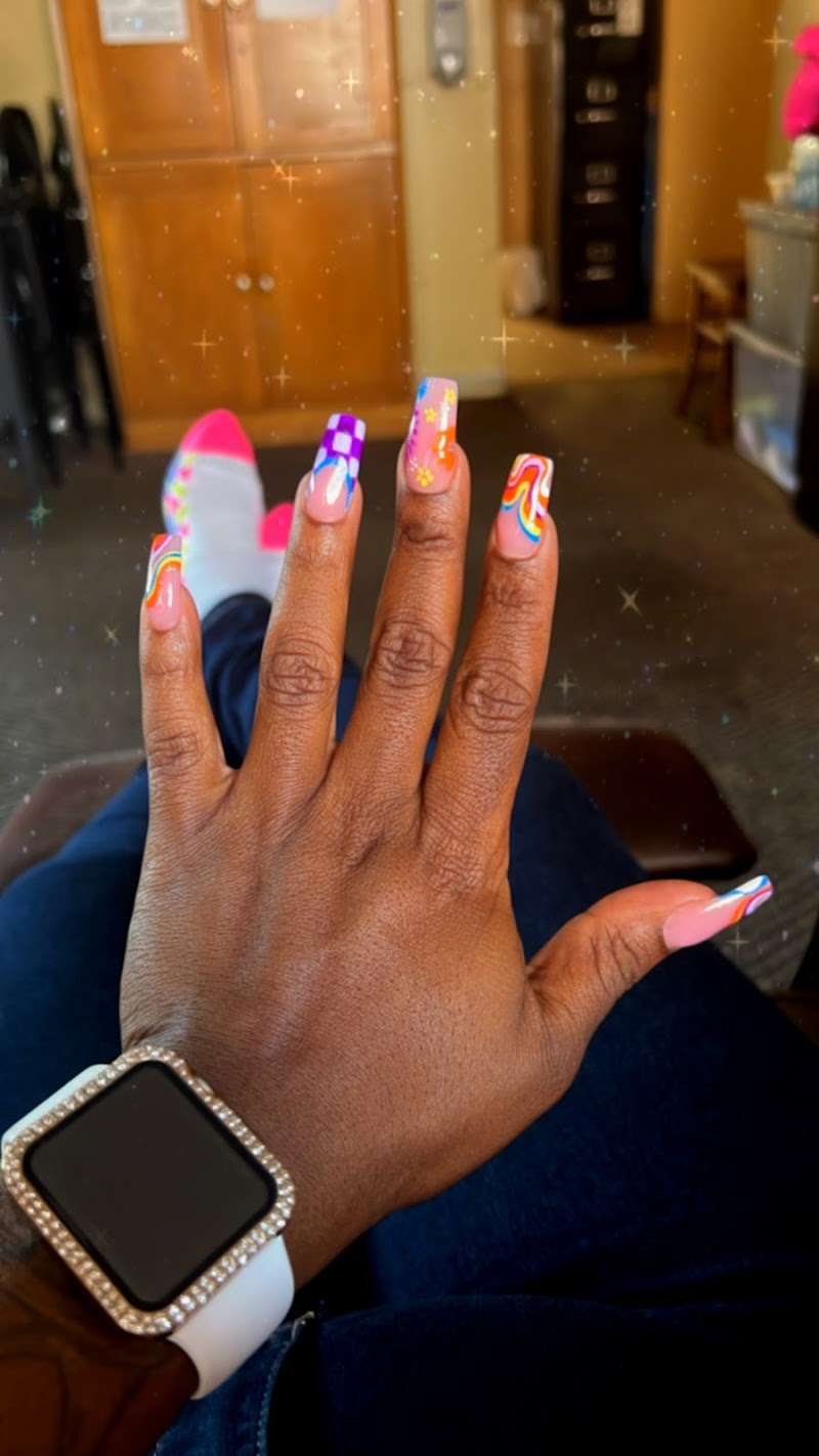 Nail Art at New Queen Nail in New York