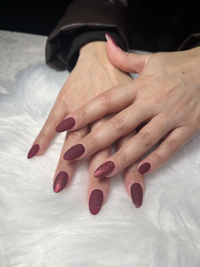 Glitter Nails nail design by Celest's Dream Nails corp.