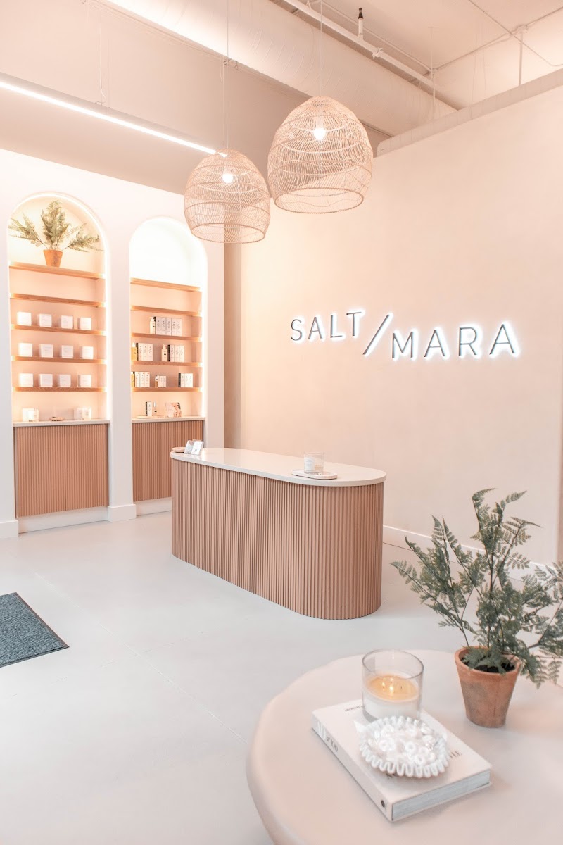 Nail Salon at Saltmara West Loop in Chicago