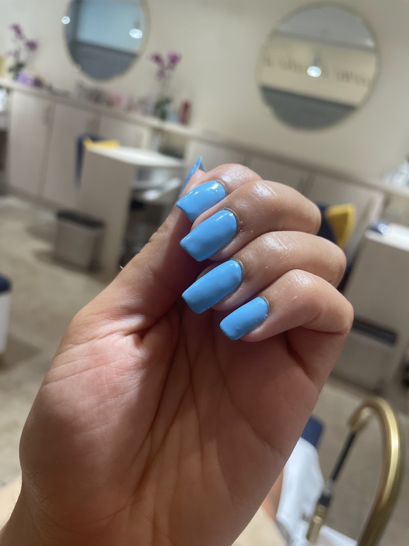 Holographic Nails nail design by InstaBeauty