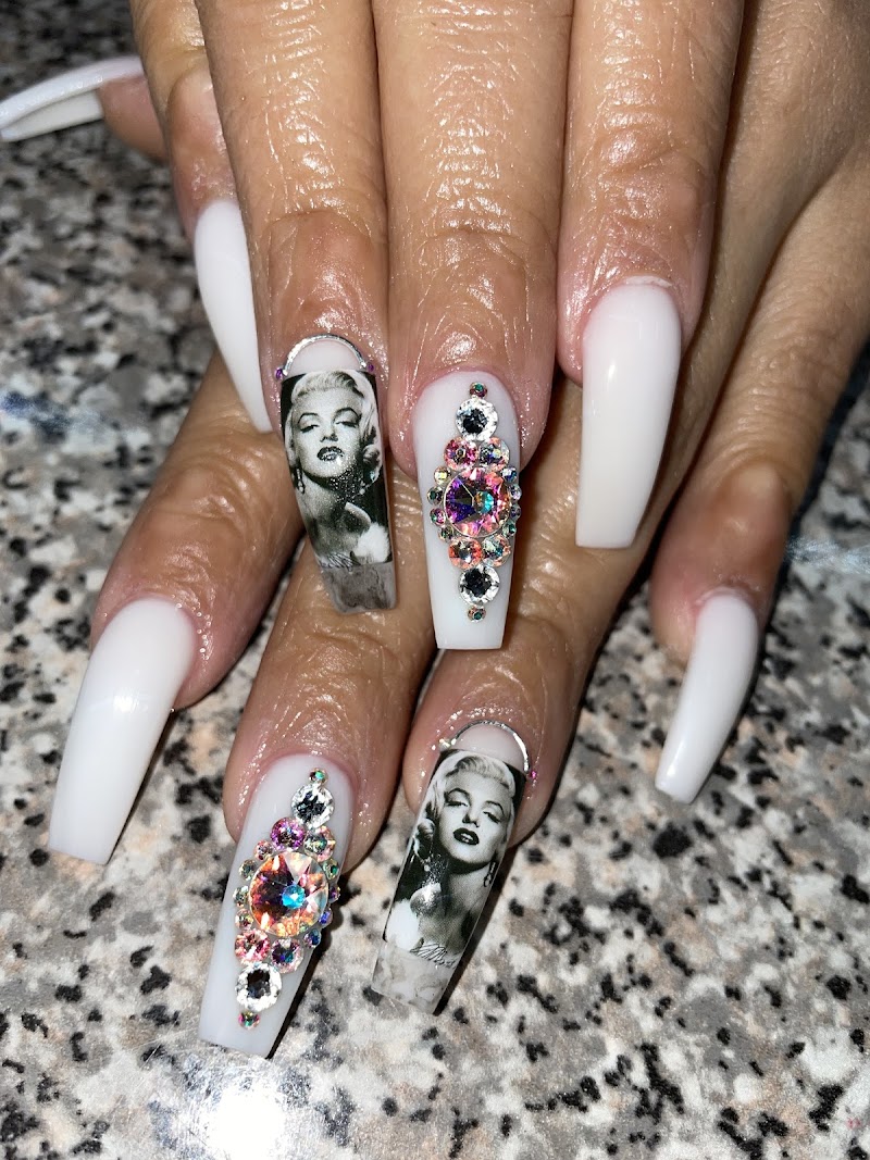 Nail Art at Castle Nail Lounge in New York