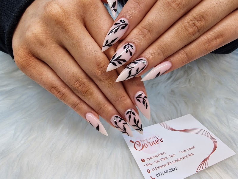 Boho Nails nail design by The Nails Corner in London