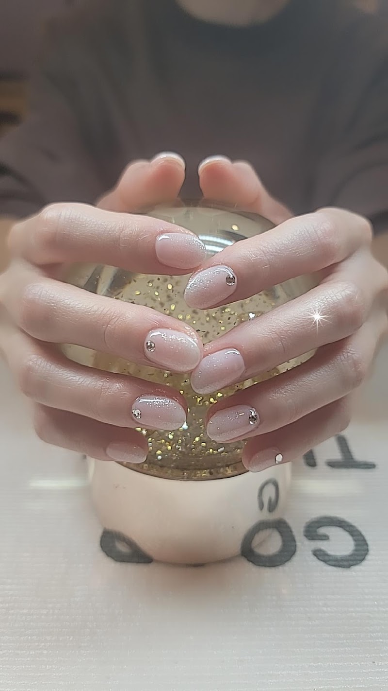 Nail Art at Hannah Nail Palace in Los Angeles