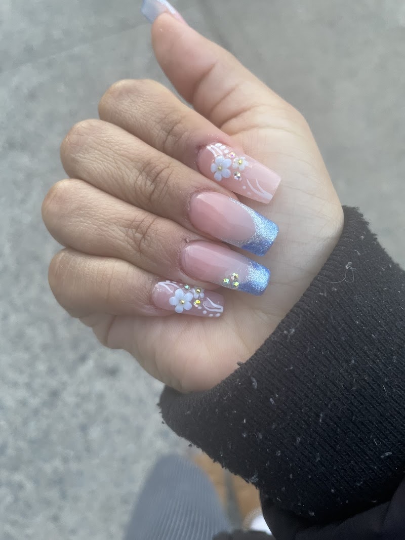 Nail Art at Lucky Nail & SPA on Flatbush Ave in New York