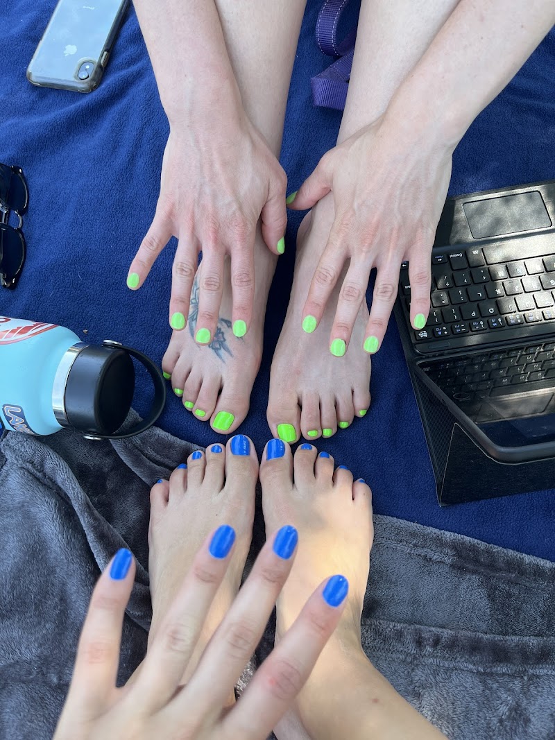 Summer Nails nail design by JC Nail and Spa 1233 prospect ave Brooklyn NY 11218 in New York