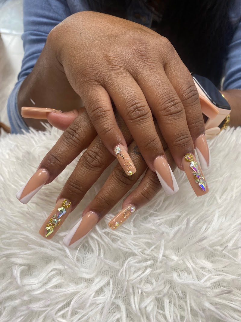 Nail Art at Zan Nail Salon in New York