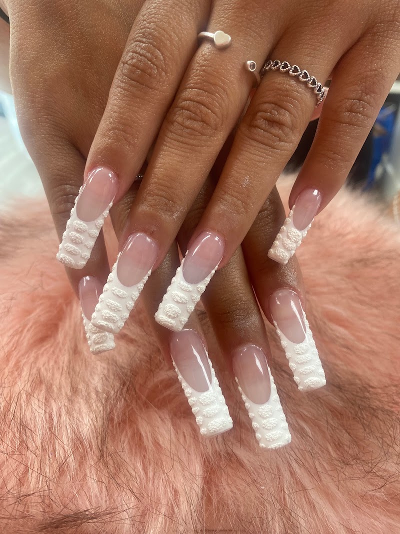Nail Art at Zan Nail Salon in New York